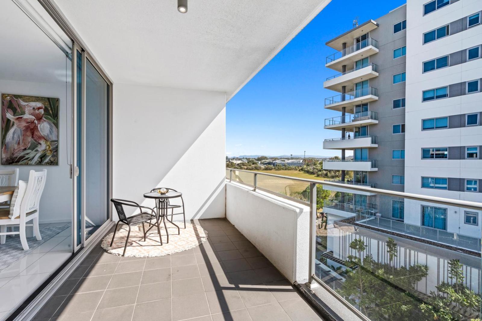Harbour Quays Apartments Gold Coast Exterior photo