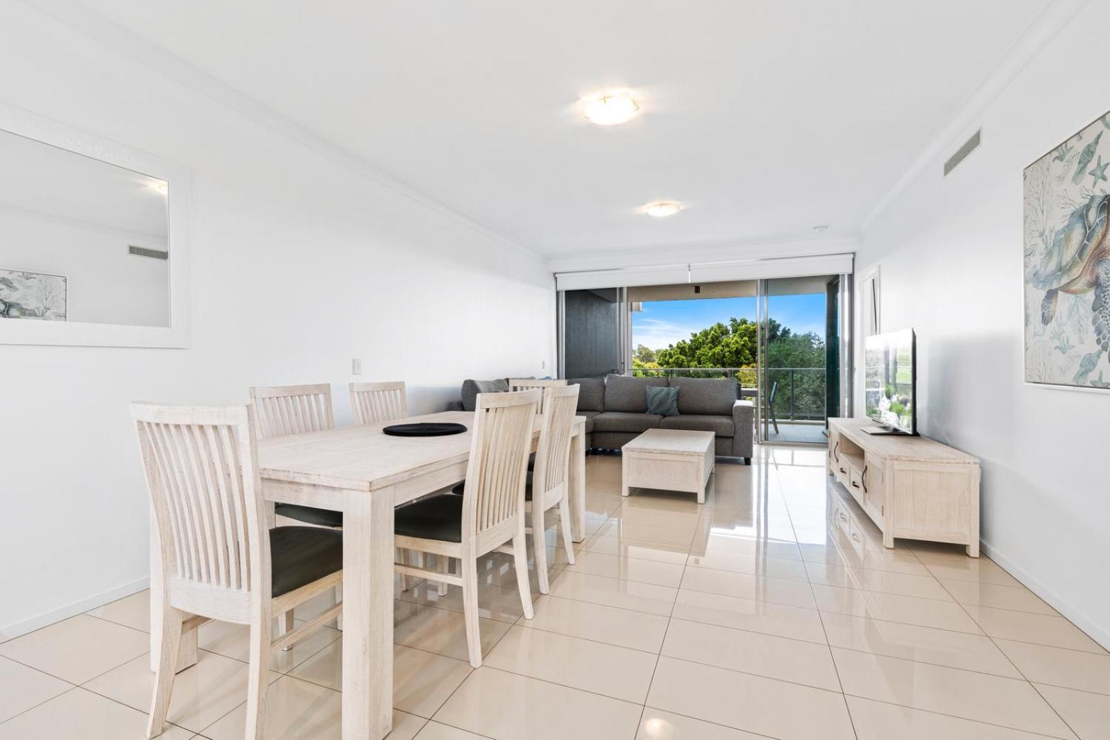 Harbour Quays Apartments Gold Coast Exterior photo